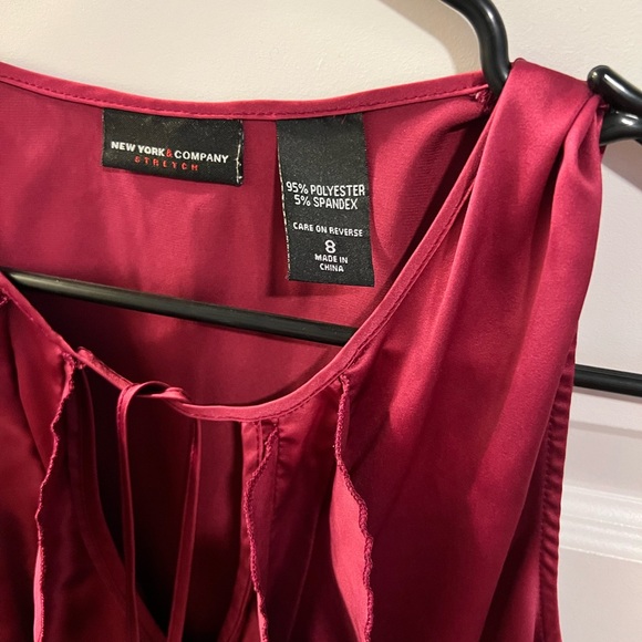 NY and CO ruffle front tank. Excellent condition. Only worn once. - Picture 2 of 2